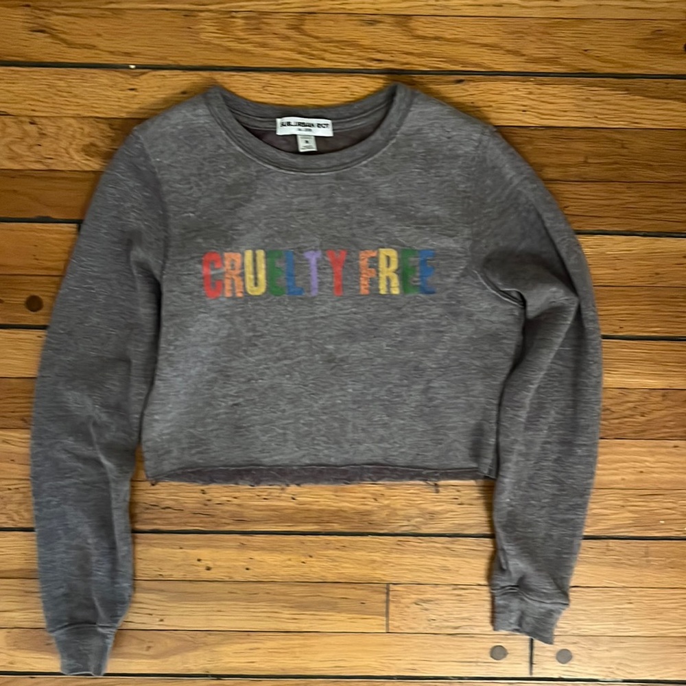 Girls Distressed Sweatshirt🌈✌️💗